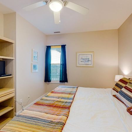 Shutters Villa Pine Knoll Shores Kamer foto